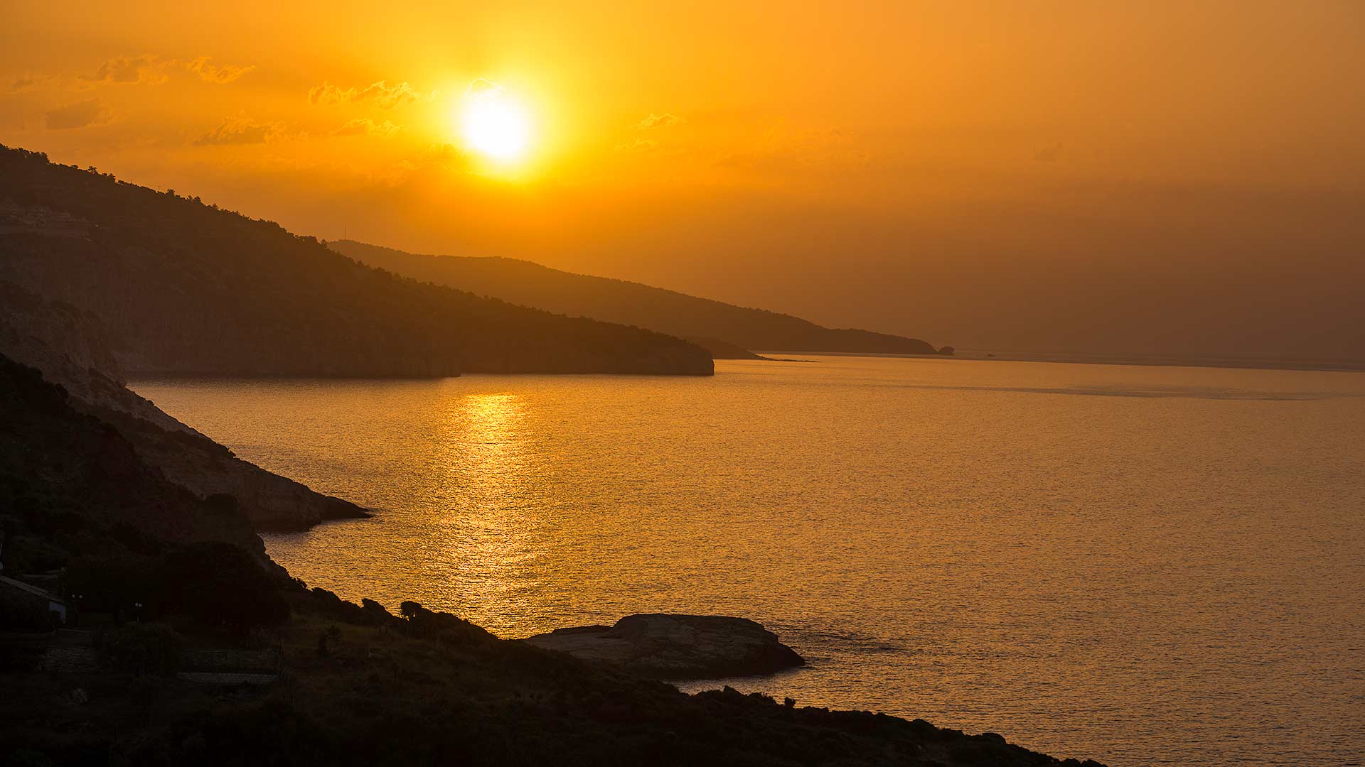 Outdoor pool and children’s pool 0