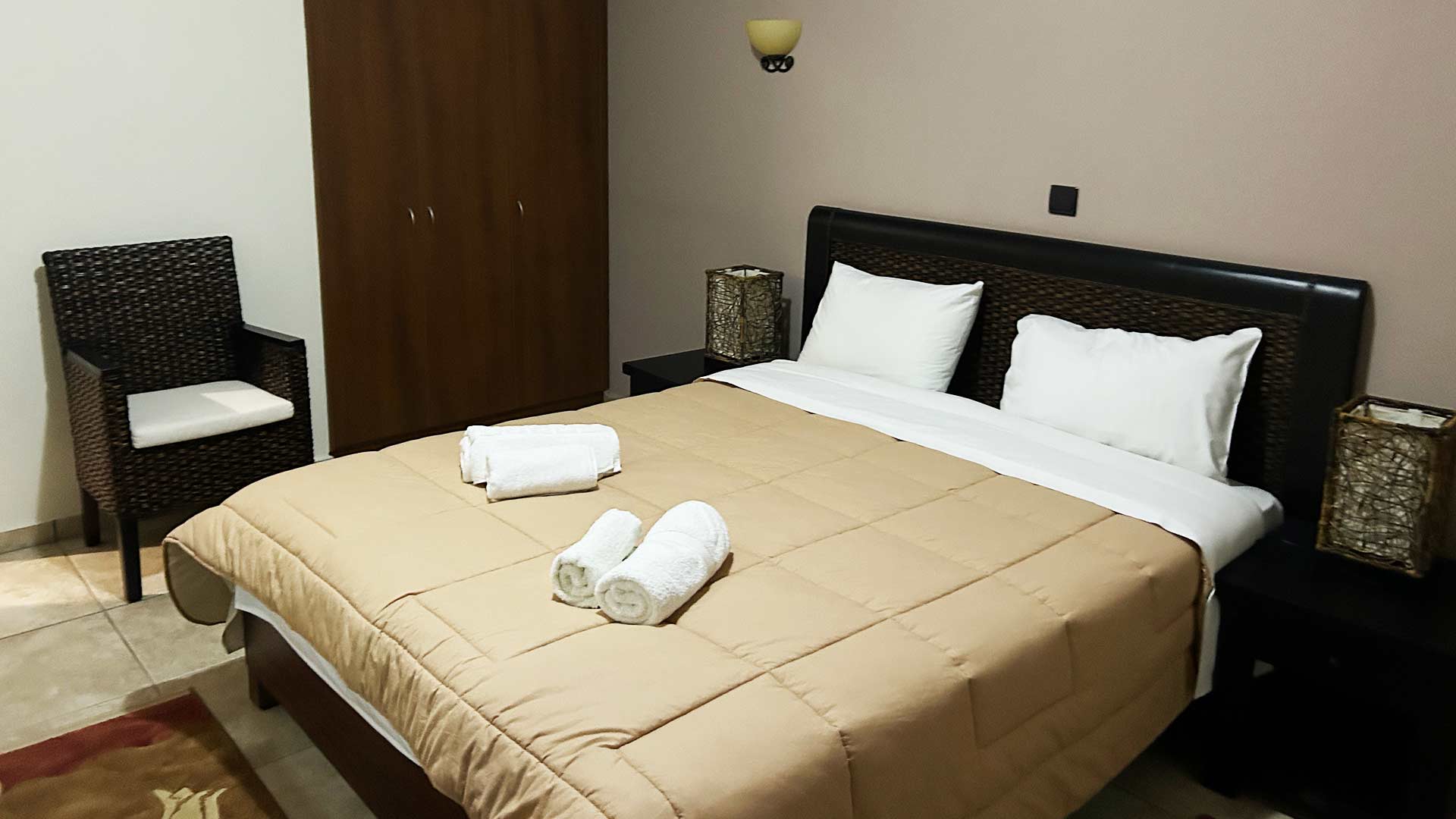Welcome to Menelais Guesthouse 17