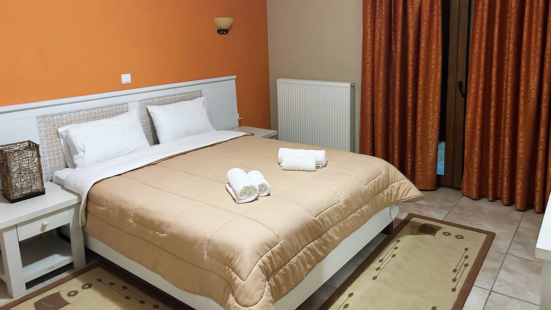 Welcome to Menelais Guesthouse 7