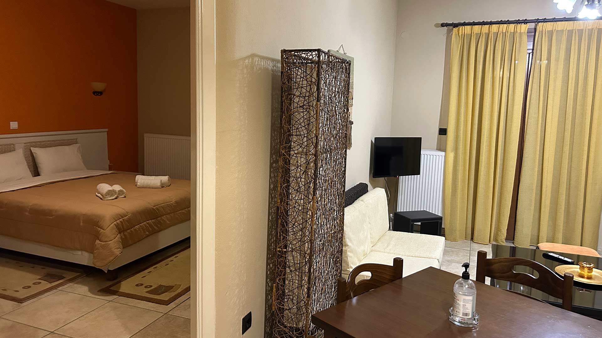 Welcome to Menelais Guesthouse 6