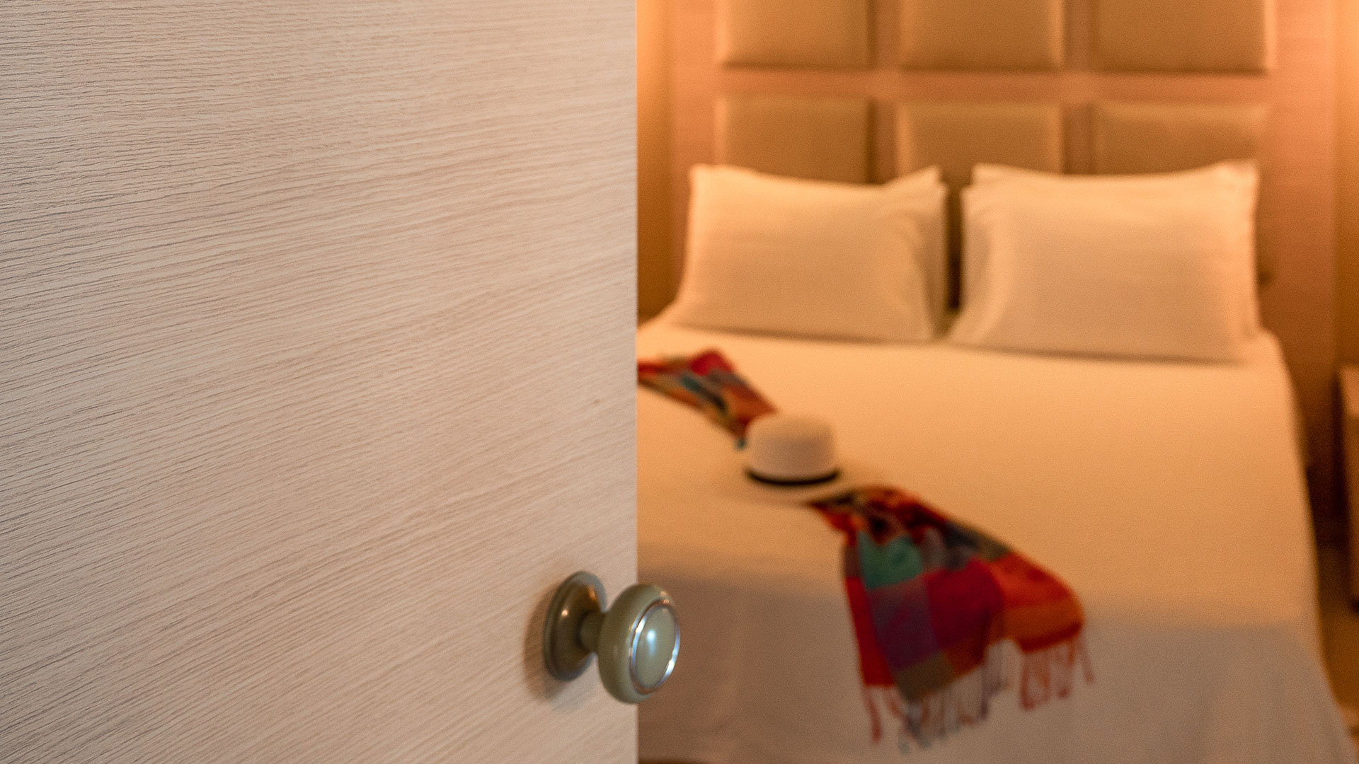 Junior Suite with side sea view 1
