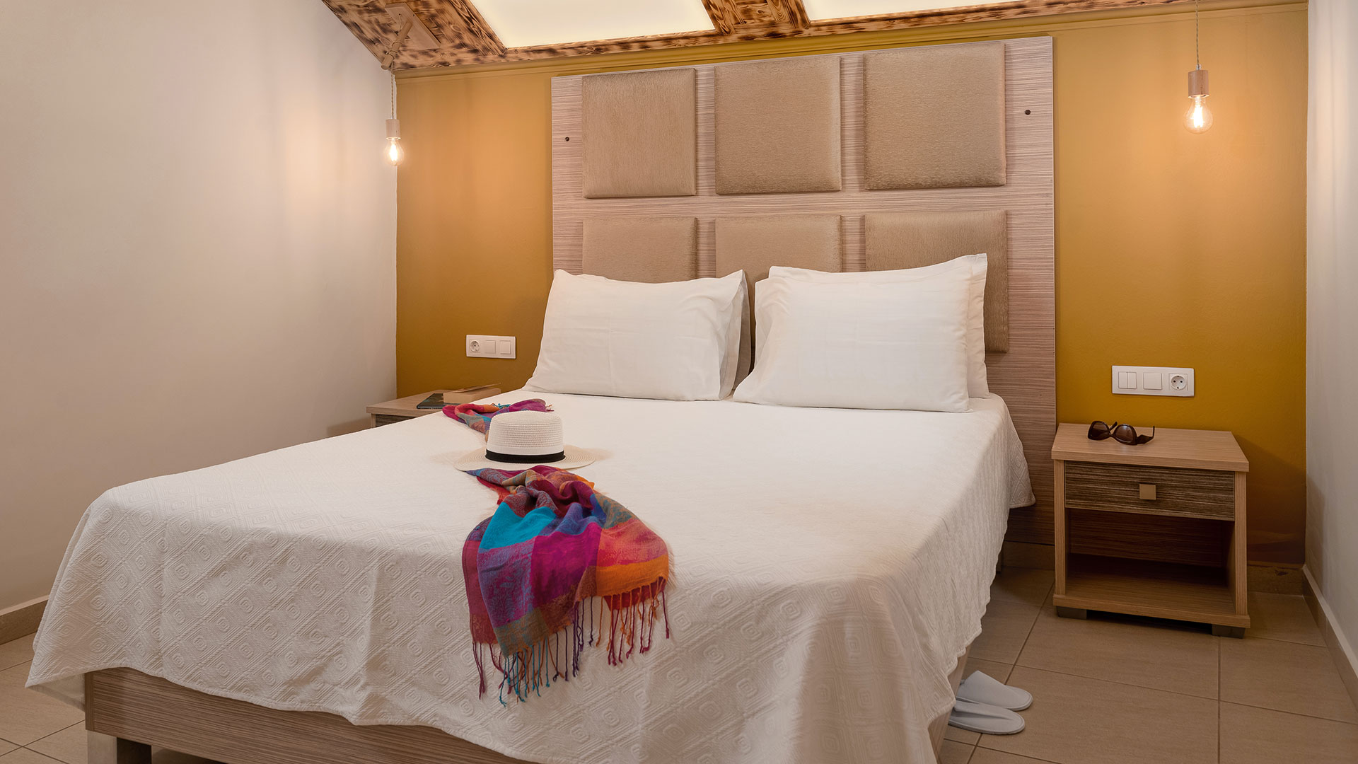 Junior Suite with side sea view 1