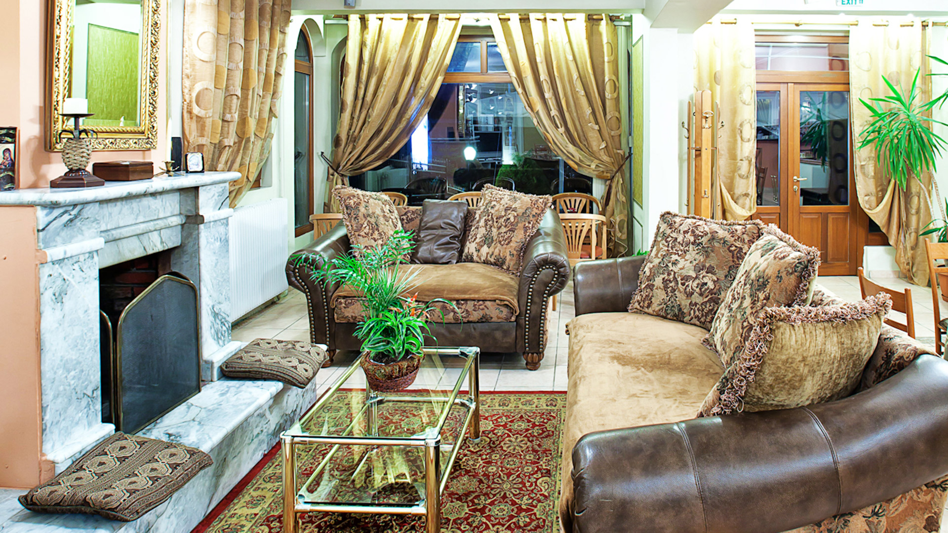 Lounge 2