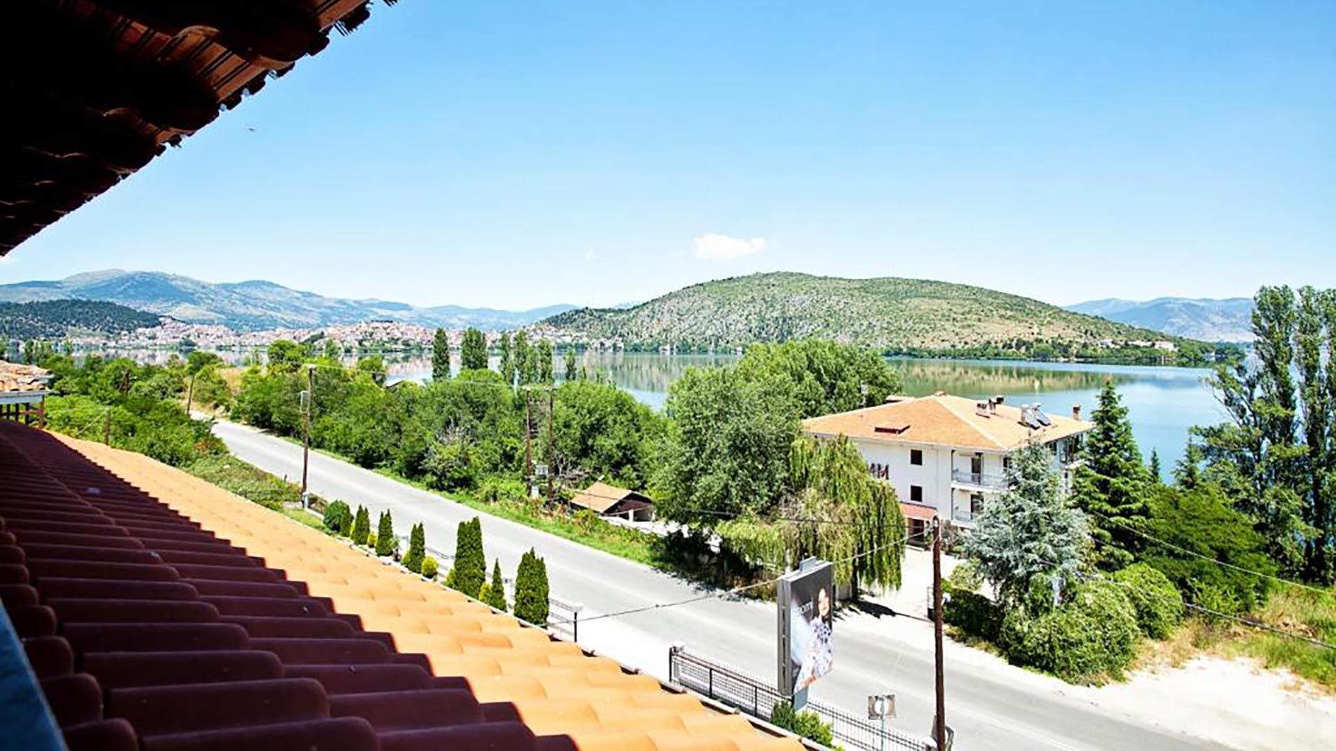 Standard Double Lake View Room 5
