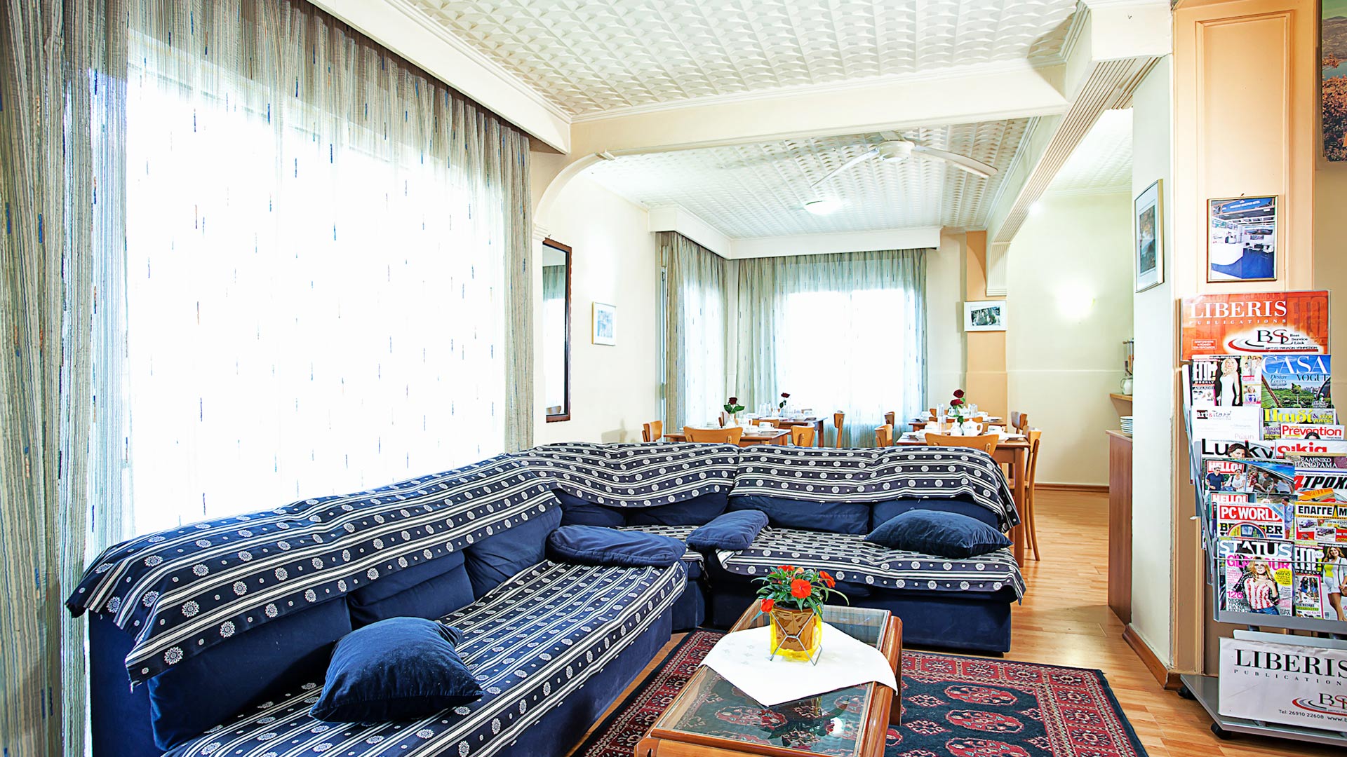 Café – Bar 2