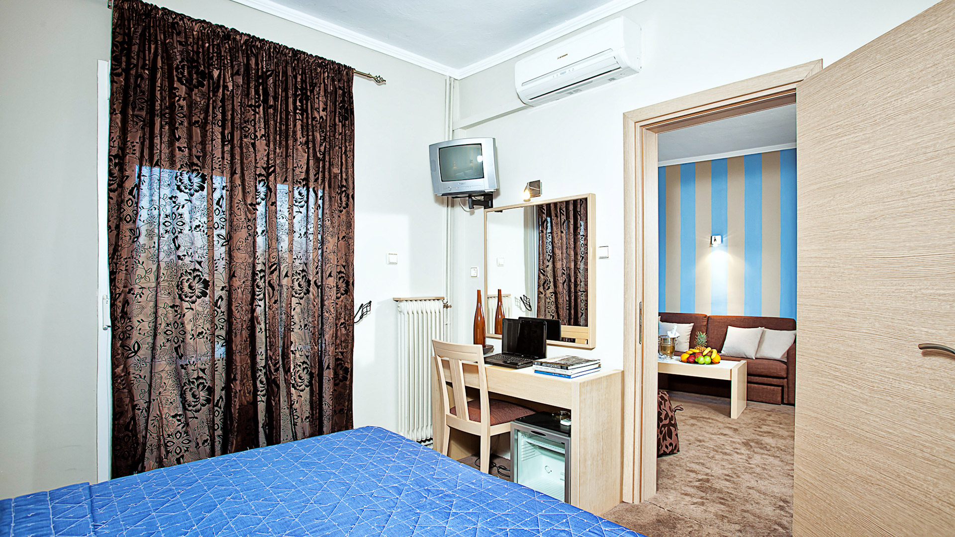 Superior Double with lake View Room 1
