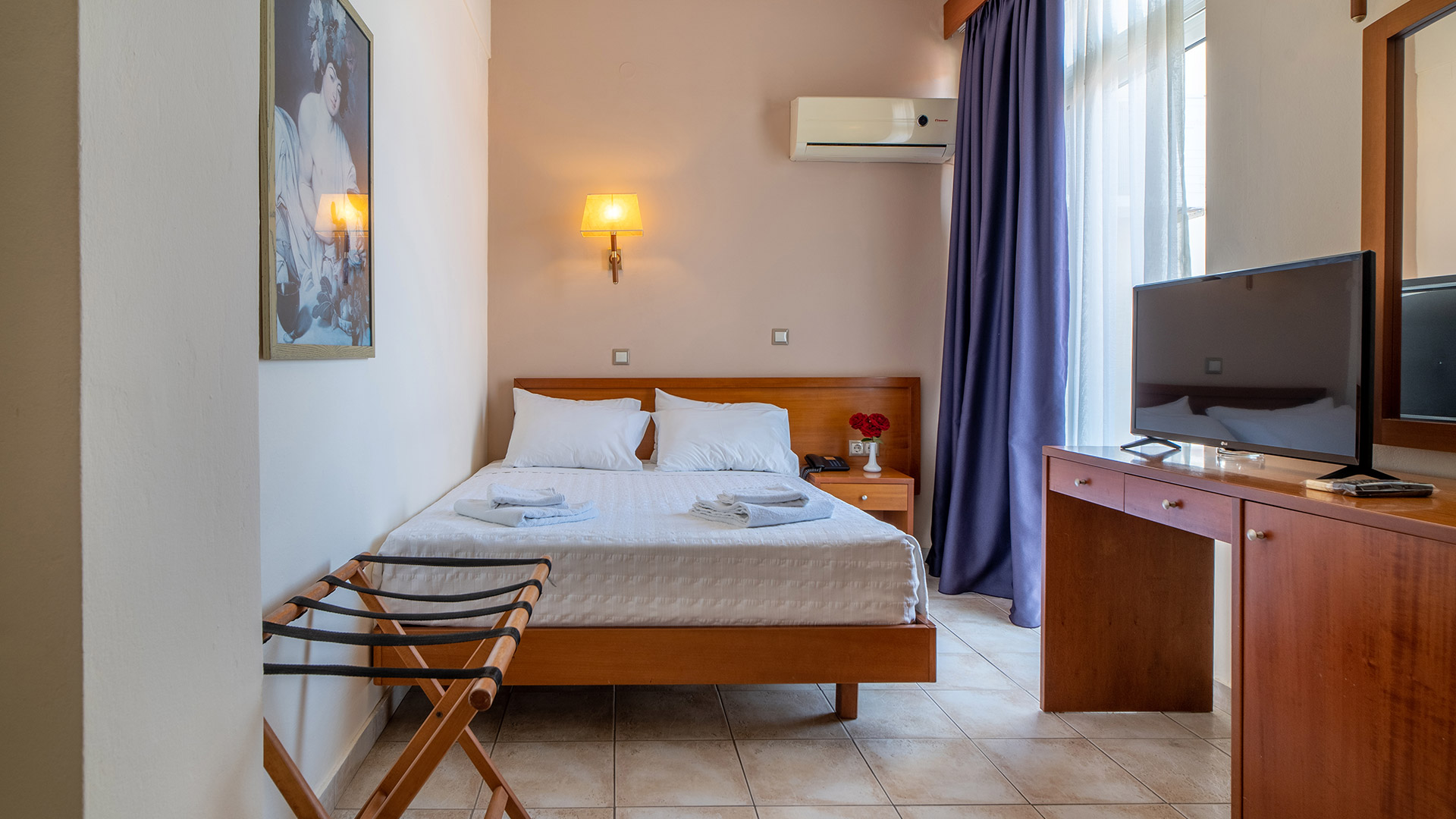 Κλασικό μονόκλινο με θέα στον κήπο 1