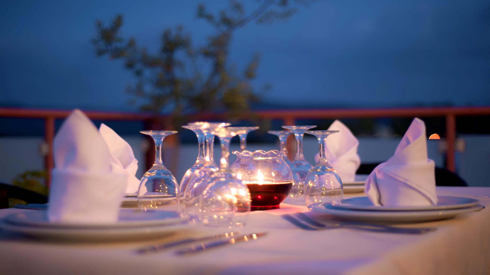 RESTAURANTS ET BARS 1