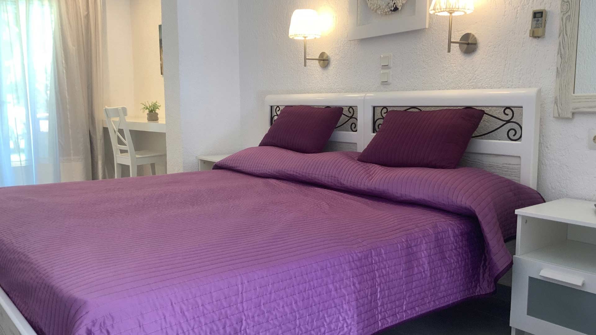 New Deluxe Apartments 1