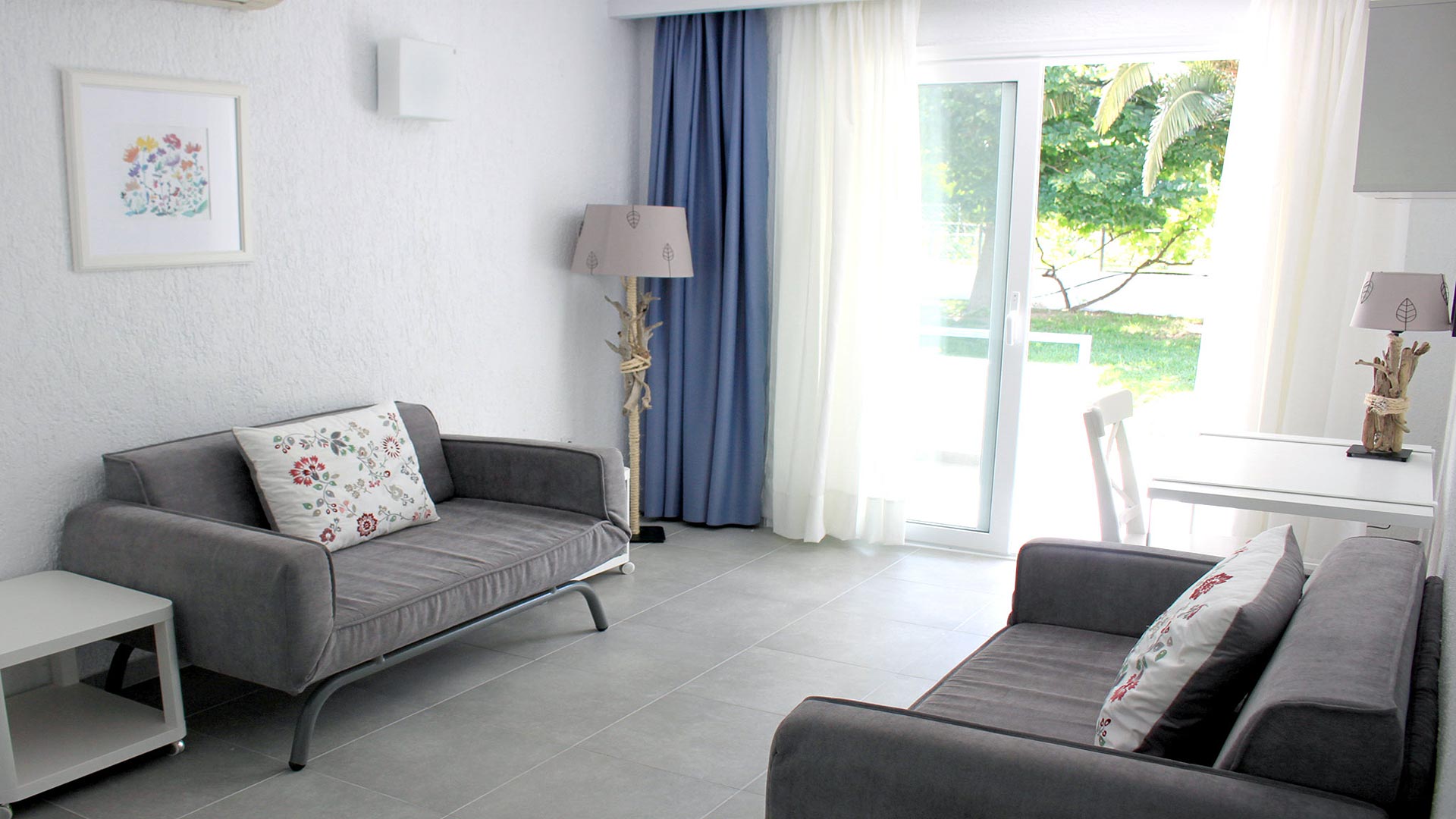 OUR ROOMS 6