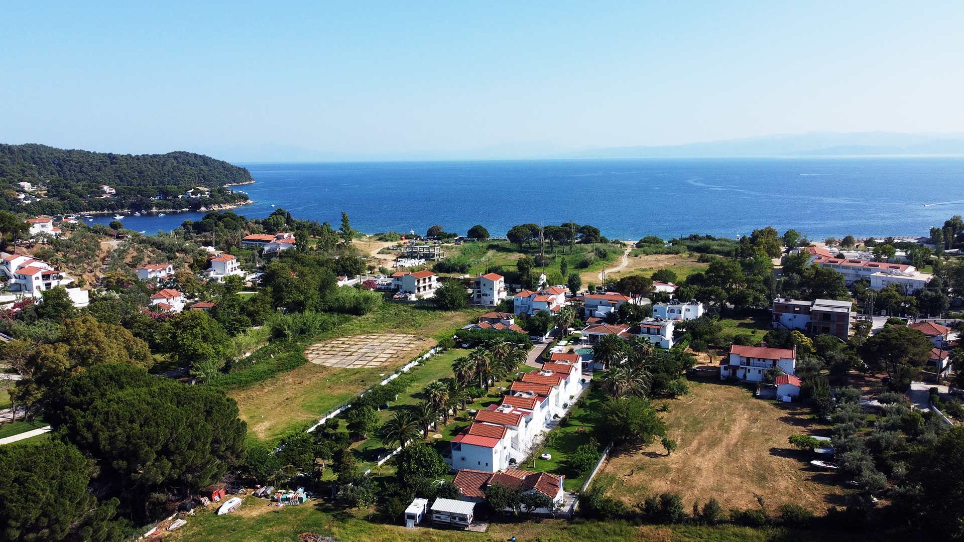 3 minutes from the sea 2