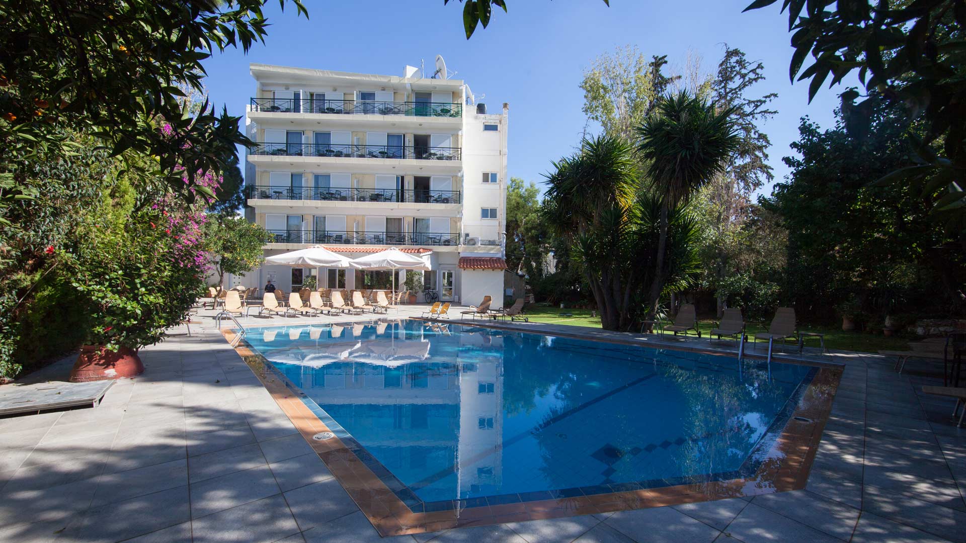 Pool 4